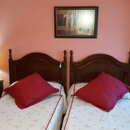 Meson El Pucheru Hotel Barcenaciones Ngoại thất bức ảnh